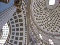 Kuppel (Foto: Werner Näf) Kuppel (Foto: Werner Näf)